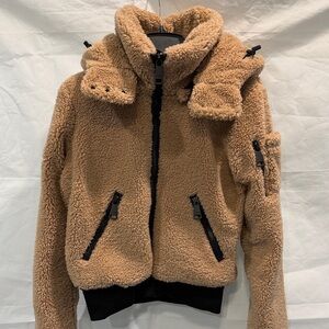 NWT Sam Nala Sherpa Jacket Camel Color S